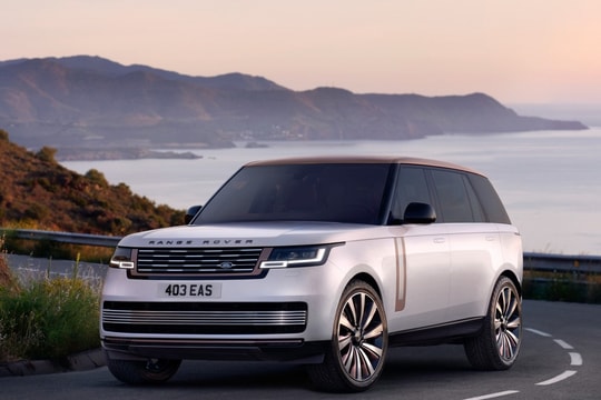 Bảng giá xe ô tô mới nhất của hãng Land Rover trong tháng 9/2025