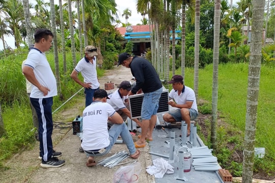 Nông dân xây dựng làng quê an toàn