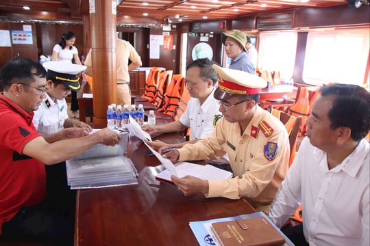 Tăng cường bảo đảm an toàn giao thông đường thủy nội địa