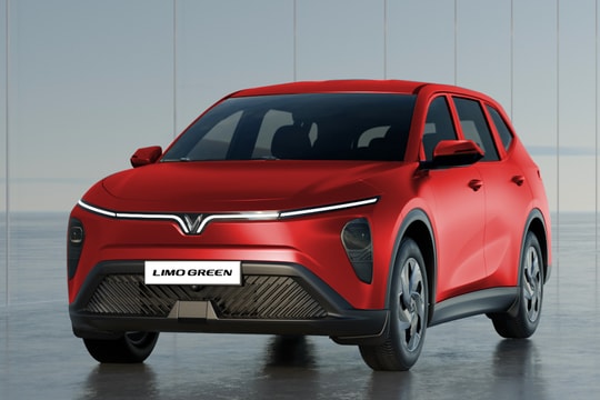 "Làn sóng xanh" đổ bộ: Xe điện chiếm ưu thế tuyệt đối trong loạt xe mới tháng 8