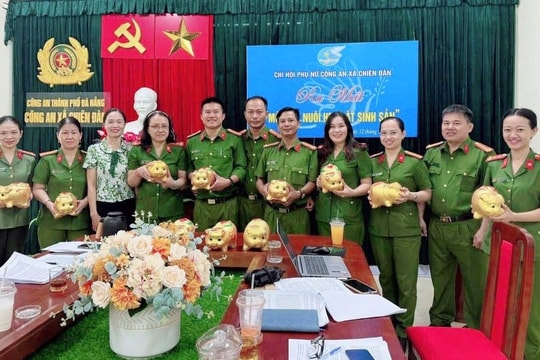 Chi hội Phụ nữ Công an xã Chiên Đàn ra mắt mô hình “Nuôi heo đất sinh sản”