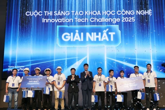 Hai đội thi đến từ Đà Nẵng vô địch cuộc thi Sáng tạo khoa học công nghệ