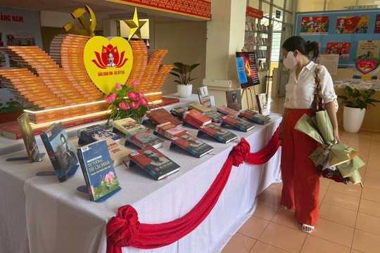 Bác Hồ với văn hóa đọc