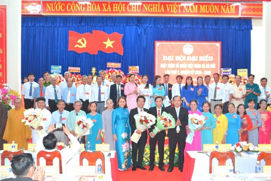 Ông Đinh Quang Vĩnh giữ chức Chủ tịch Ủy ban MTTQ Việt Nam xã Gò Nổi