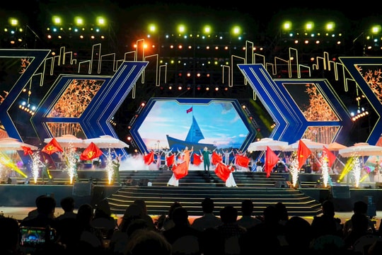 Đêm nghệ thuật “Khát vọng Đà Nẵng” - kết nối niềm tin