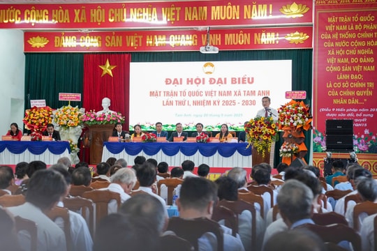 Mặt trận xã Tam Anh hỗ trợ xây dựng, sửa chữa 7 nhà đại đoàn kết