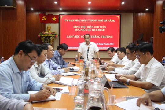 Phó Chủ tịch UBND thành phố Trần Anh Tuấn làm việc với hai xã Thăng Trường và Thăng An