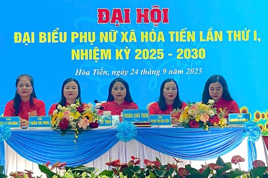 Hội LHPN xã Hòa Tiến: Chủ động chuyển đổi số, hỗ trợ phụ nữ phát triển