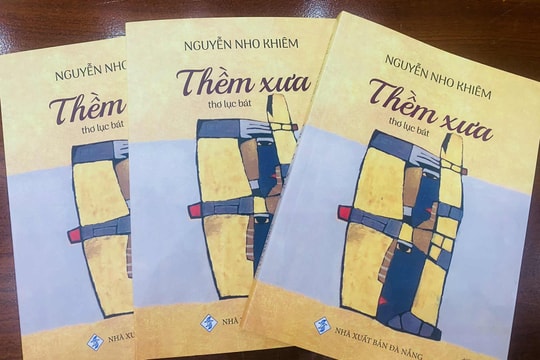 Cùng lục bát "Thềm xưa" của Nguyễn Nho Khiêm