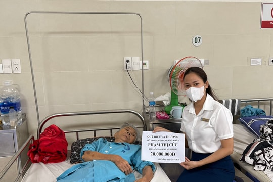 Thắp sáng niềm tin cho bệnh nhân nghèo