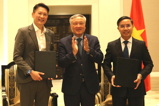 Da Nang, Binance ink MoU on blockchain and digital asset development