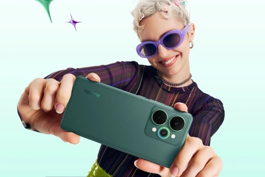 realme 15 Pro ra mắt: "Ông vua" hiệu năng mới có đủ sức soán ngôi iPhone và Galaxy S?