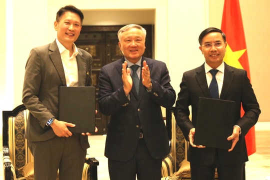 Đà Nẵng hợp tác phát triển công nghệ số với Binance
