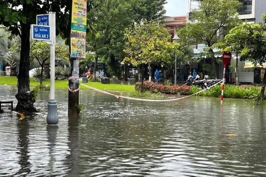 Tùy tình hình mưa bão, các địa phương cho học sinh nghỉ học ngày thứ Hai (29/9)