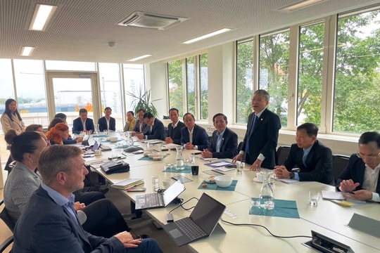 Đà Nẵng xúc tiến hợp tác về bán dẫn, trí tuệ nhân tạo tại Chemnitz (Đức)