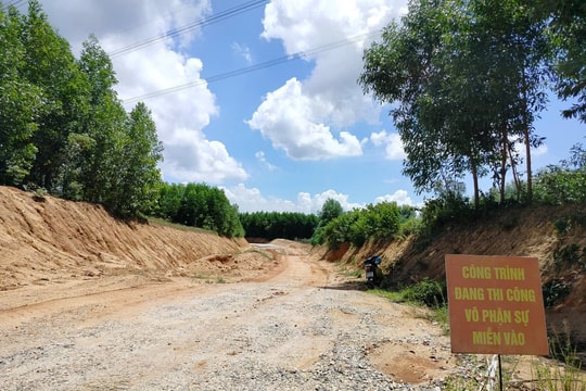 Vướng mắc giải phóng mặt bằng dự án đường ĐH12.PN: Chiên Đàn lên phương án bảo vệ thi công
