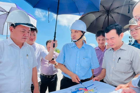 Lãnh đạo UBND thành phố khảo sát quy hoạch các dự án trọng điểm trong Khu kinh tế mở Chu Lai