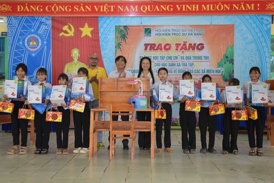 Hội Kiến trúc sư thành phố đồng hành đồng bào miền núi