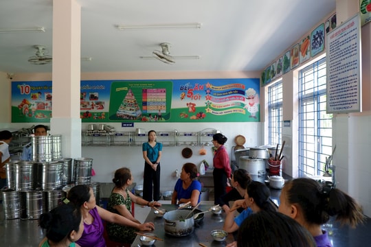 Tăng cường đảm bảo an toàn thực phẩm tại bếp ăn tập thể trường học