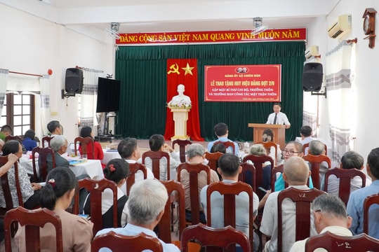 Thầm lặng những “cánh tay nối dài” ở cơ sở