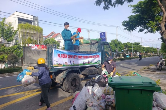 Phường Điện Bàn Đông bố trí 5 bãi tập kết rác thải tạm thời