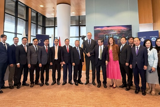 Da Nang signs cooperation agreement with Le Havre (France)