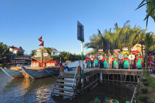 Mở rộng mạng lưới bến thủy phục vụ du lịch