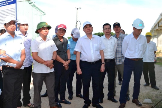 Lãnh đạo HĐND thành phố Đà Nẵng khảo sát các dự án đầu tư công