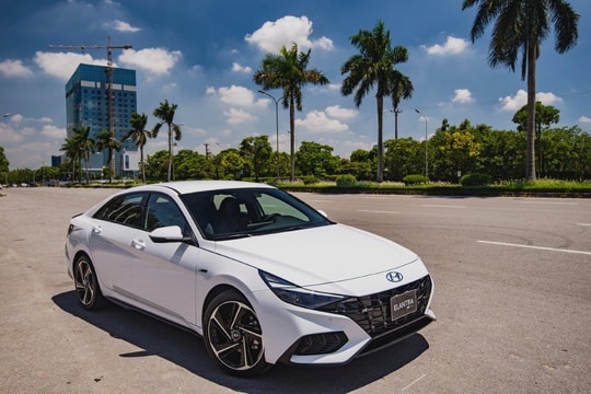 Giá xe Hyundai mới nhất tháng 10/2025: Tiếp tục bình ổn so với tháng 9
