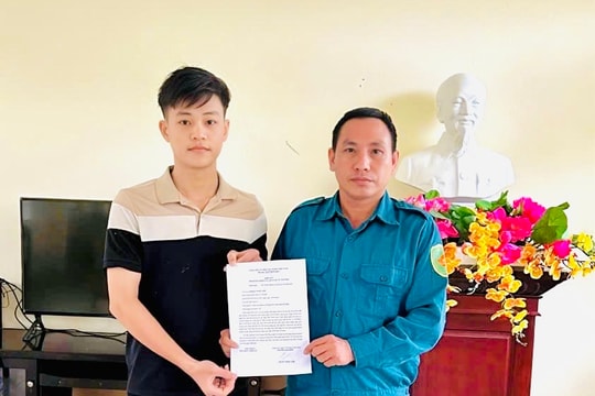 Nối tiếp truyền thống, tình nguyện nhập ngũ