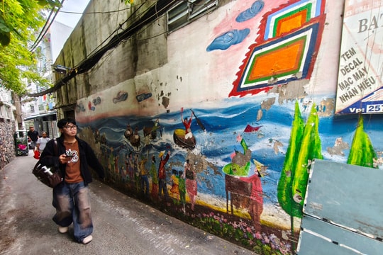 Đừng để phố bích họa thành "rác thị giác"