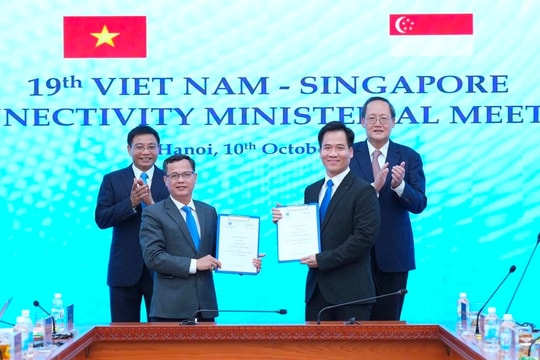 Da Nang partners with Grab to promote smart city building and digital transformation