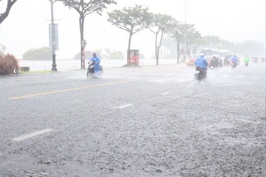 Mưa lớn trên diện rộng tại thành phố Đà Nẵng từ giữa tháng 11