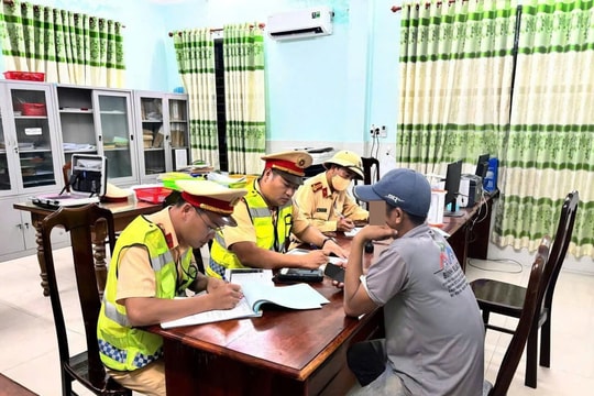 Phát hiện, xử lý 57 trường hợp vi phạm nồng độ cồn trong ngày đầu ra quân cao điểm