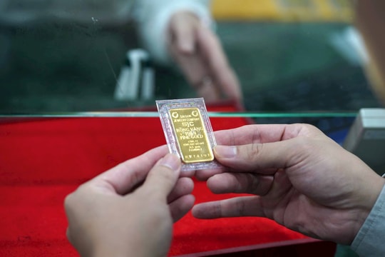 Giá vàng chiều nay 20/10/2025: Giá vàng nhẫn, vàng SJC, DOJI, PNJ, Mi Hồng, vàng thế giới cập nhật mới nhất