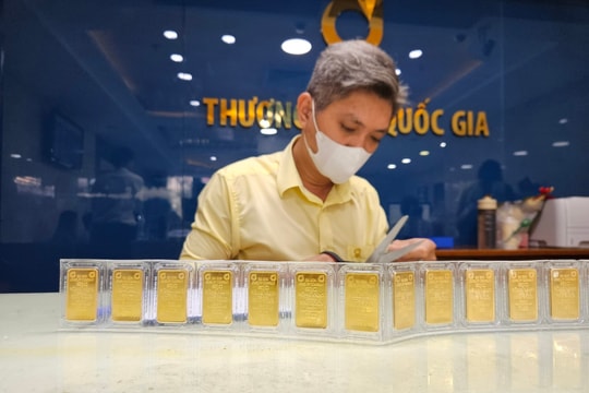 Giá vàng tối nay 20/10/2025: Giá vàng nhẫn, vàng SJC, DOJI, PNJ, Mi Hồng, vàng thế giới cập nhật mới nhất