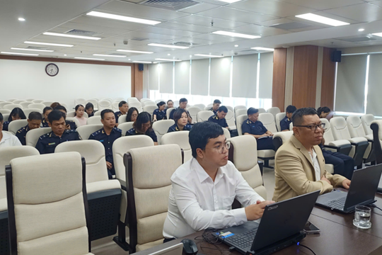 Chi cục Hải quan khu vực XII: Giữ nghiêm kỷ luật, kỷ cương hành chính