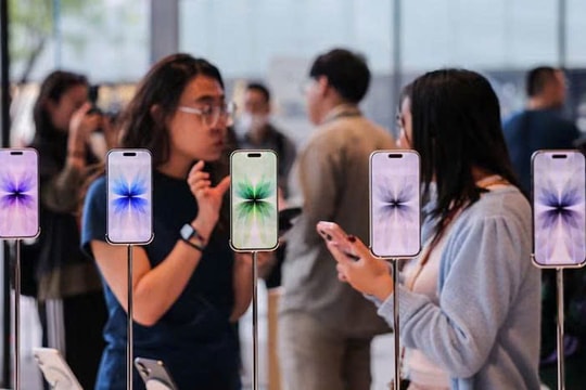 Apple tiến gần mốc định giá 4.000 tỷ USD