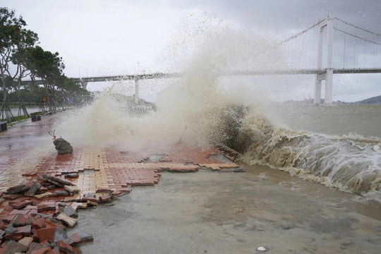 Dự báo hơn 20 xã, phường tại Đà Nẵng sẽ bị ngập do ảnh hưởng bão số 12