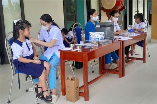 Đà Nẵng triển khai tiêm vắc-xin uốn ván - bạch hầu cho hơn 35.000 trẻ 7 tuổi