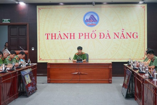 Công an Đà Nẵng triển khai các phương án sẵn sàng giúp dân ứng phó bão số 12
