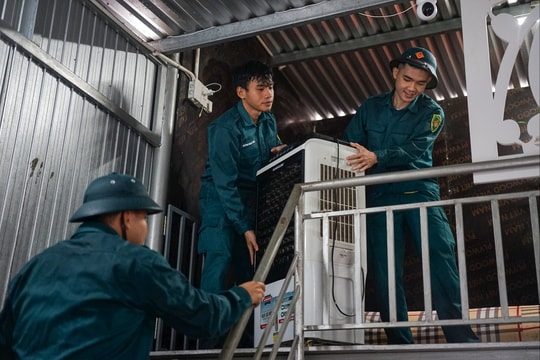 Khẩn trương hỗ trợ người dân bảo vệ tài sản để phòng, chống bão số 12