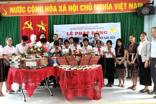 Trường học vùng cao nỗ lực tổ chức học 2 buổi/ngày