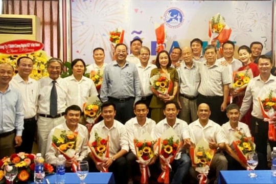 Ông Trần Quốc Hùng làm Chủ tịch Hội đồng hương xã Núi Thành tại Thành phố Hồ Chí Minh