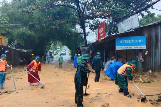 Bộ Tư lệnh Quân khu 5 thành lập Ban Chỉ huy tiền phương tại Trà My để ứng phó mưa lũ, sạt lở đất