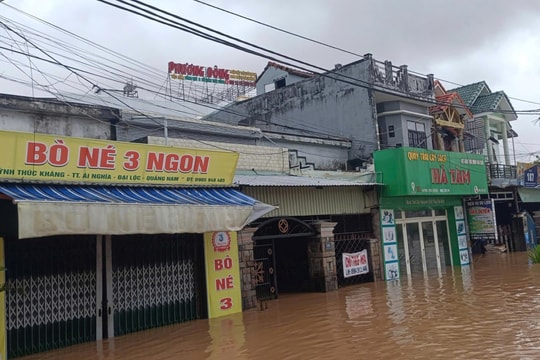 Đà Nẵng: Lũ ở thượng nguồn dâng lên lại, ngập lụt diện rộng còn duy trì vài ngày tới