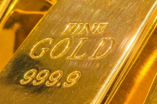 Cập nhật tin tức giá vàng thế giới cuối buổi sáng 28/10 giữ mức 3.974,2 USD/ounce