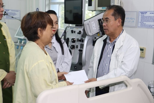 Lãnh đạo thành phố Đà Nẵng chỉ đạo nỗ lực cứu chữa các nạn nhân vụ ngạt khí