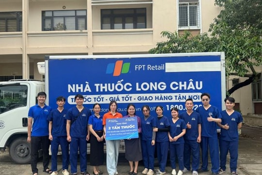 Tiếp sức Đà Nẵng sau mưa lũ: Long Châu hỗ trợ khẩn cấp 2 tấn thuốc và vật tư y tế