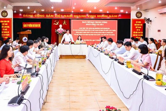 Nhân dân phường Ngũ Hành Sơn kỳ vọng các nghị quyết của Trung ương đưa đất nước phát triển nhanh, bền vững